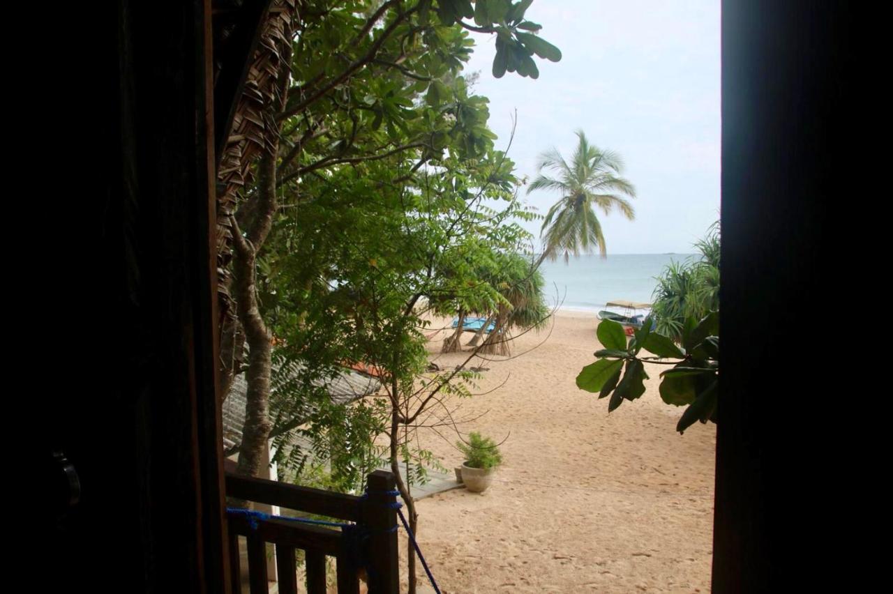 Moon Isle Beach Bungalow Nilaveli Exteriér fotografie